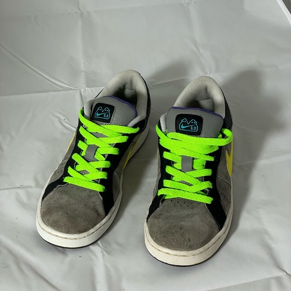 Nike SB Isolate - Picture 1 of 6